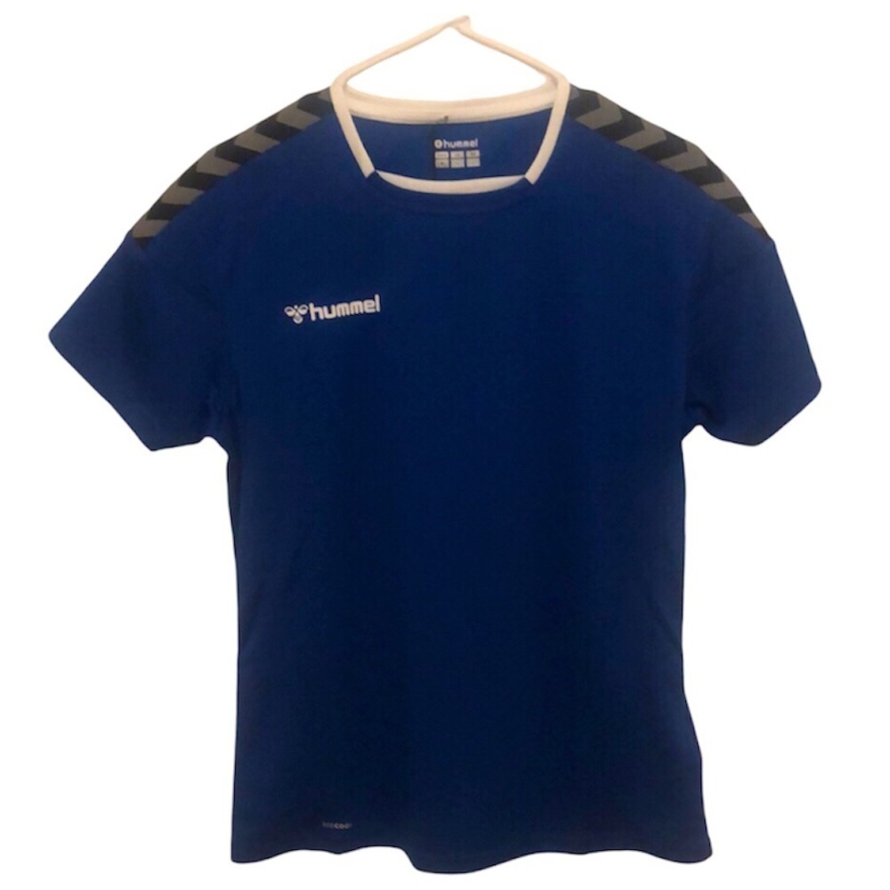 Hummel NEW Womens Workout Cycling Soccer Short Sleeve Shirt Size SMALL